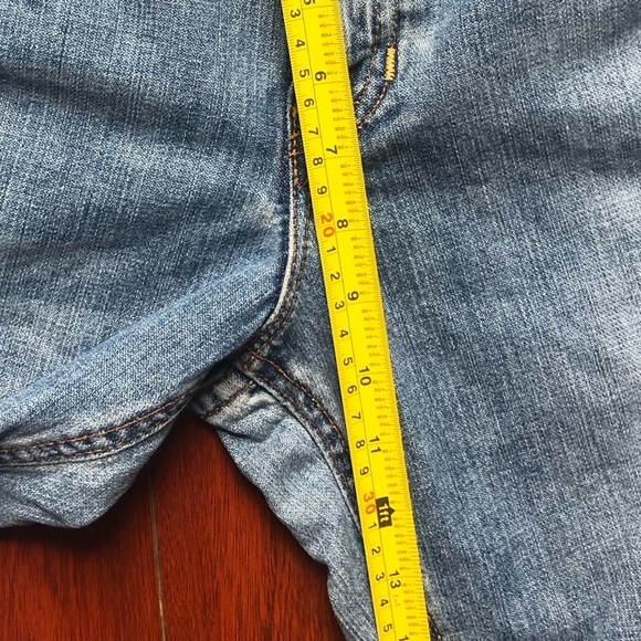 Tommy  Hilfiger Faded Straight Leg Mid Waist 28/32 Denim Jeans - Picture 9 of 13